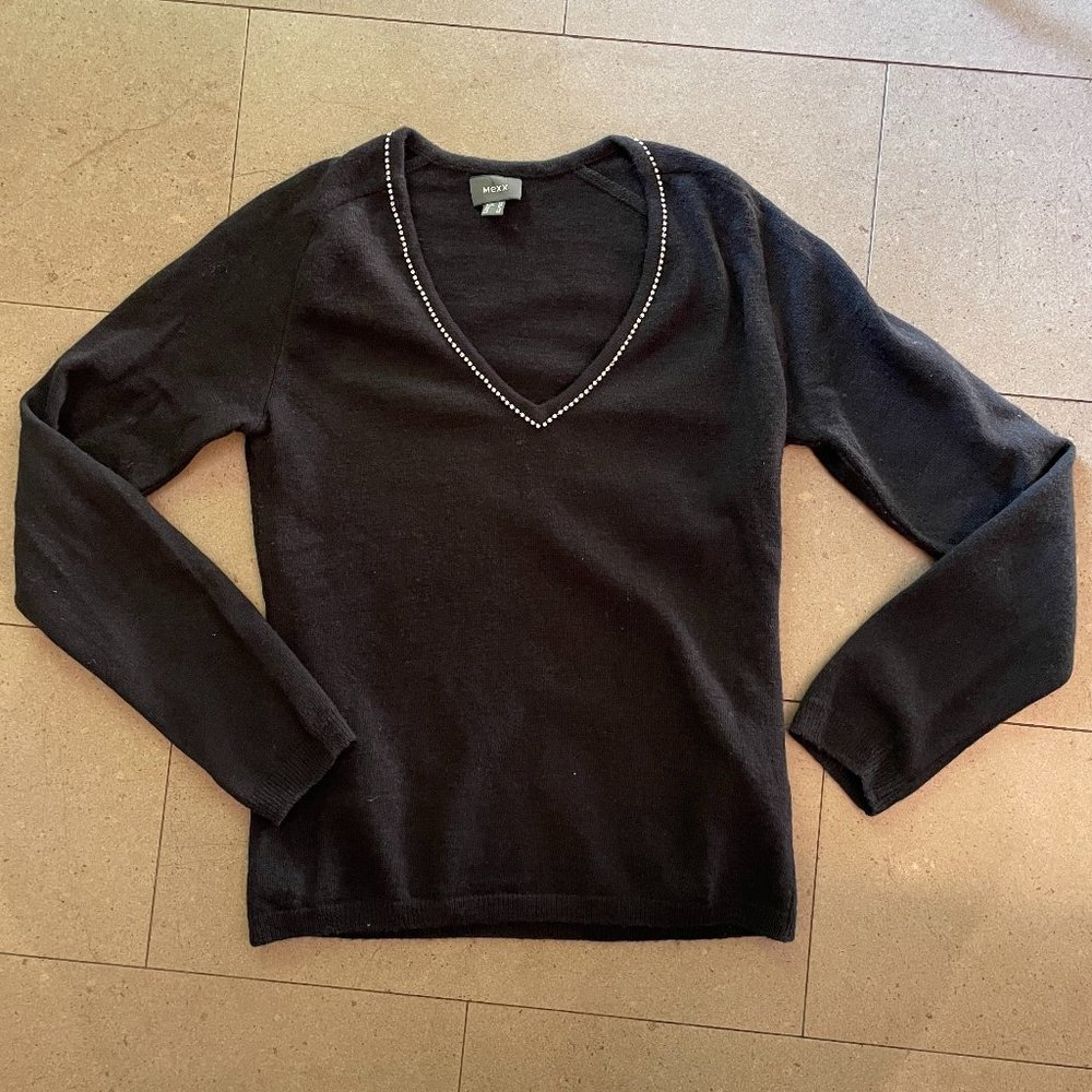 Mexx V-neck women's Sweater with rhinestone detail Lambswool blend -XS